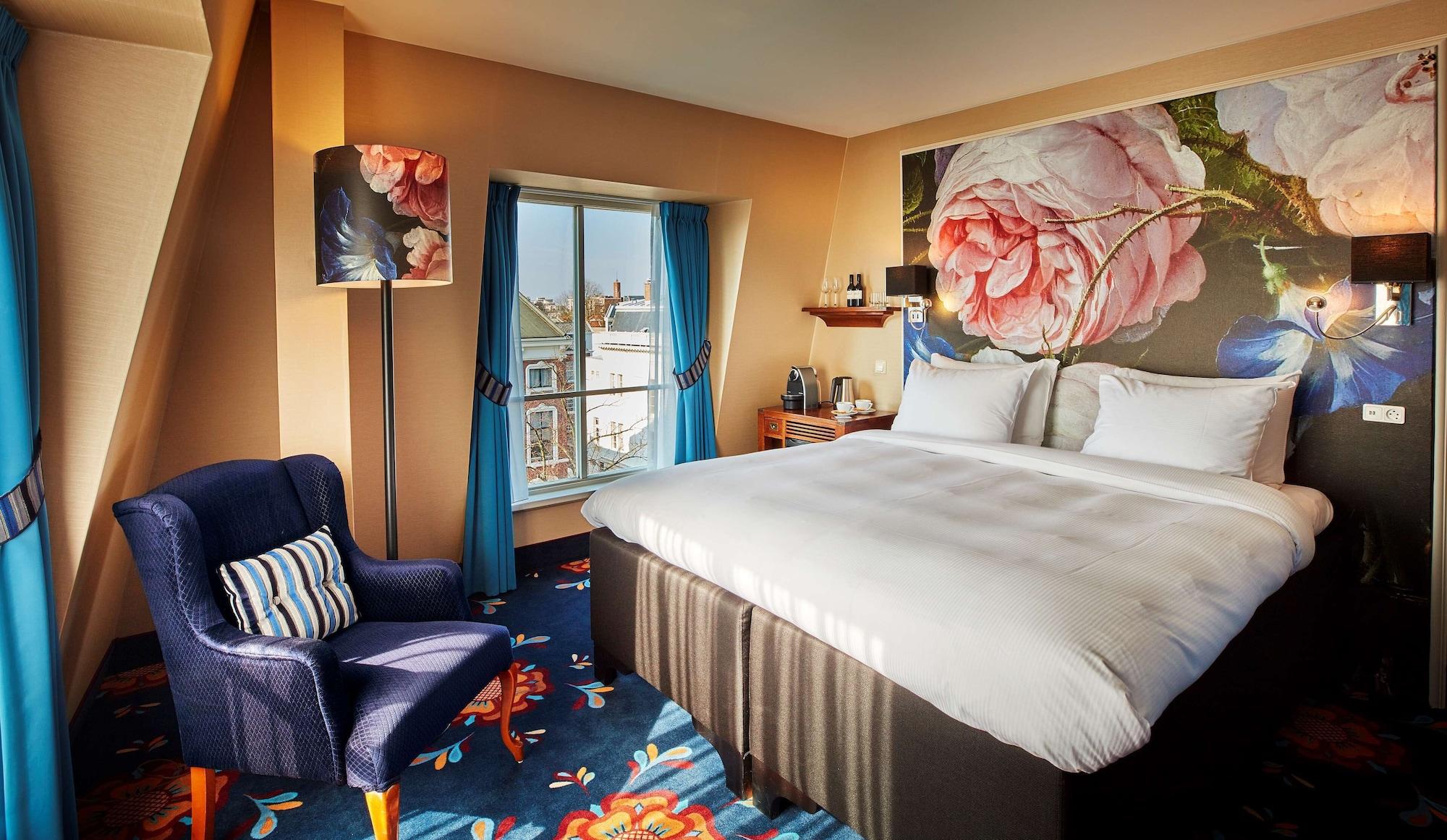 Carlton Ambassador Hotel The Hague Room photo